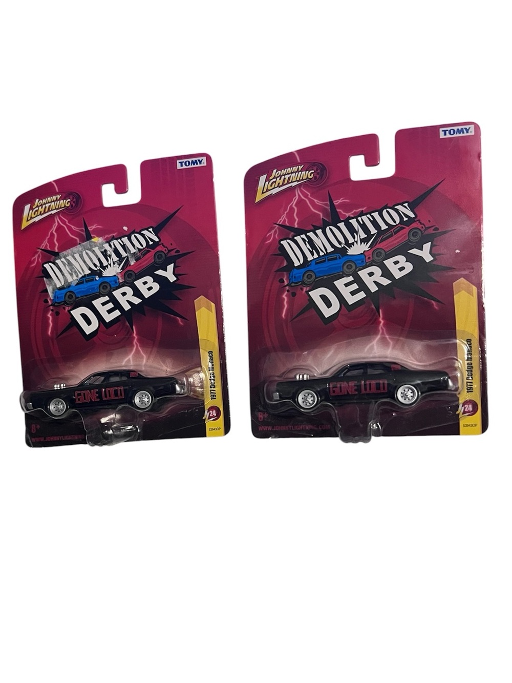Johnny Lightning Release 24 Demolition Derby 1977 Dodge Monaco 1:64 Model